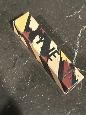 Kylie Jenner NEW Concealer Sassafras